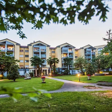 Tertianum Residenza Al Lido - & Restaurant アパートホテル ロカルノ